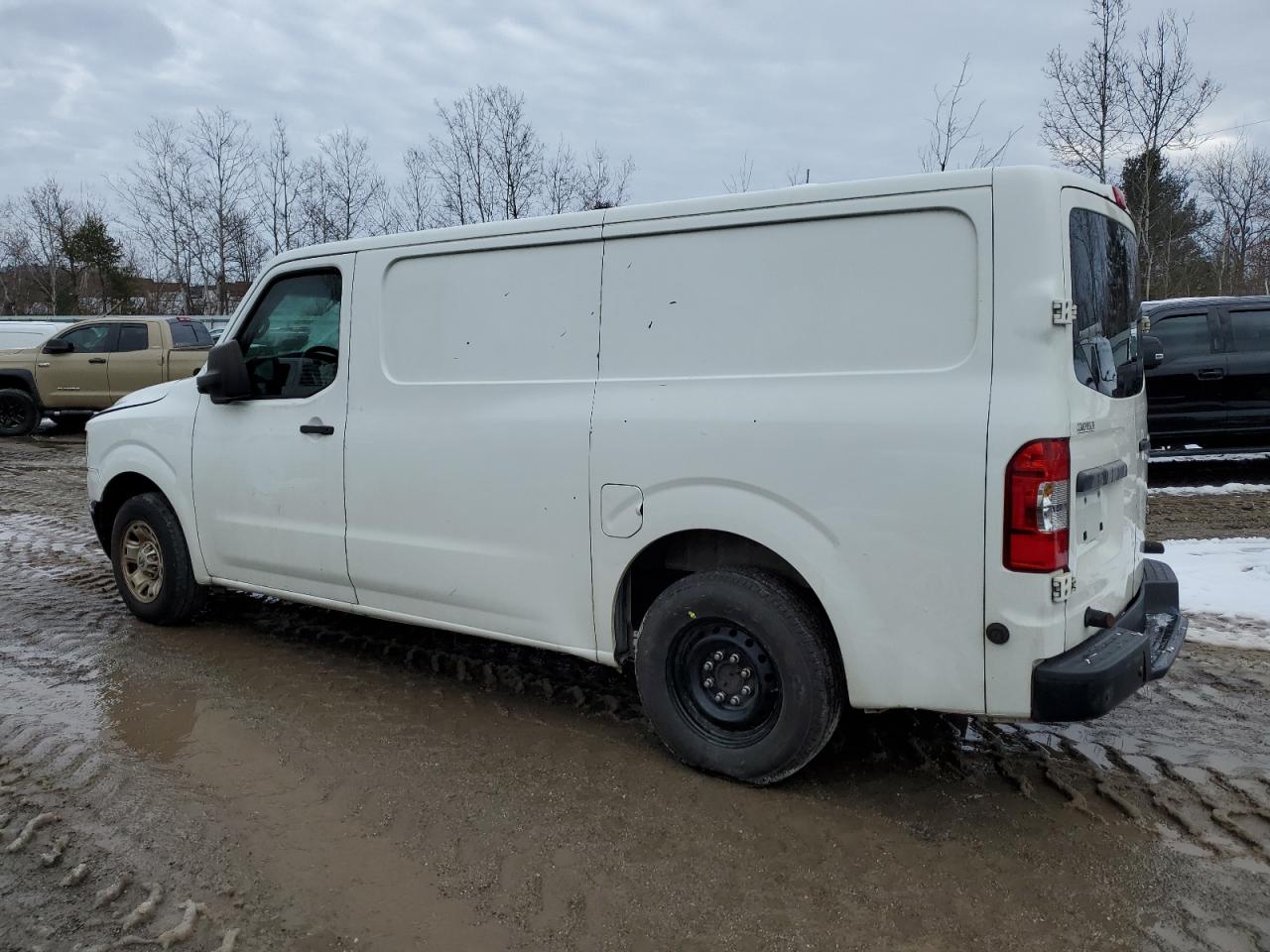 Photo 2 VIN: 1N6BF0KY4GN815838 - NISSAN NV 