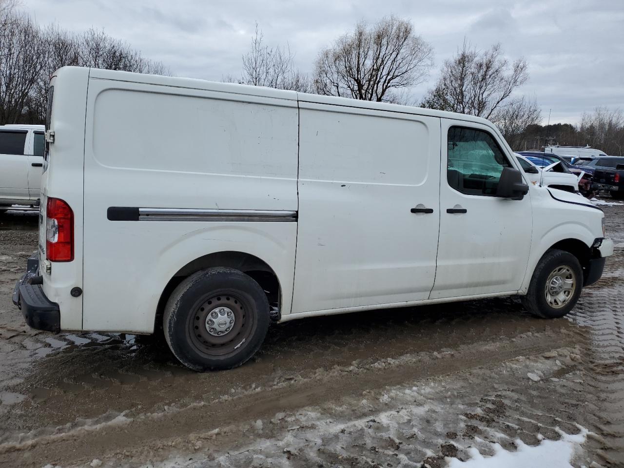 Photo 3 VIN: 1N6BF0KY4GN815838 - NISSAN NV 