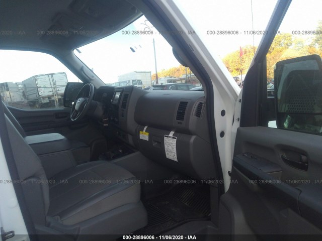 Photo 4 VIN: 1N6BF0KY5KN800726 - NISSAN NV CARGO 