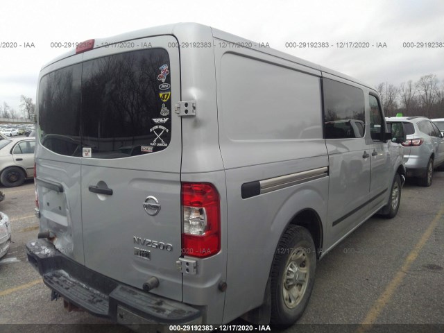 Photo 3 VIN: 1N6BF0KY6DN112821 - NISSAN NV 