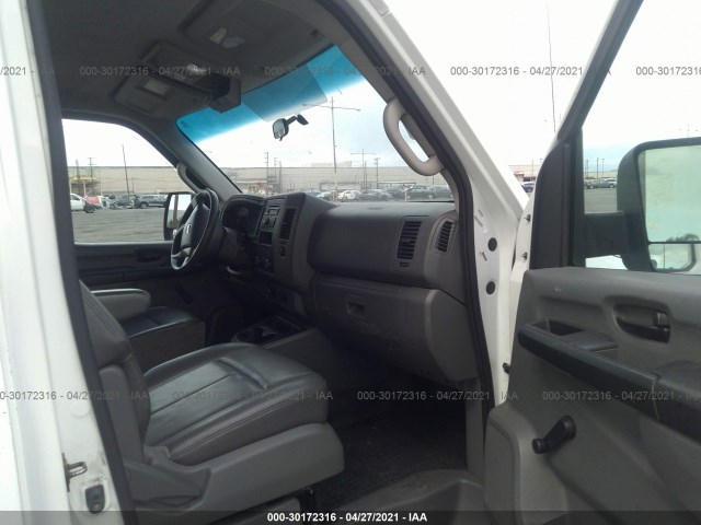 Photo 4 VIN: 1N6BF0KY7CN113152 - NISSAN NV 