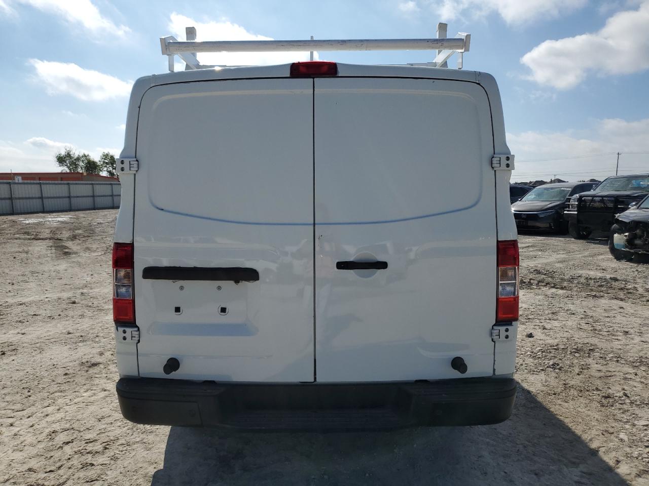 Photo 5 VIN: 1N6BF0KY7MN810936 - NISSAN NV 