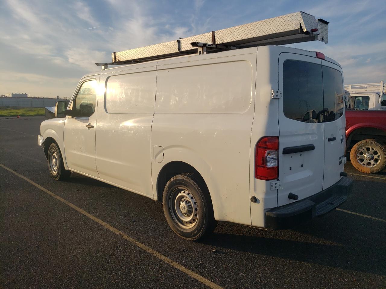 Photo 1 VIN: 1N6BF0KY9EN101118 - NISSAN NV 