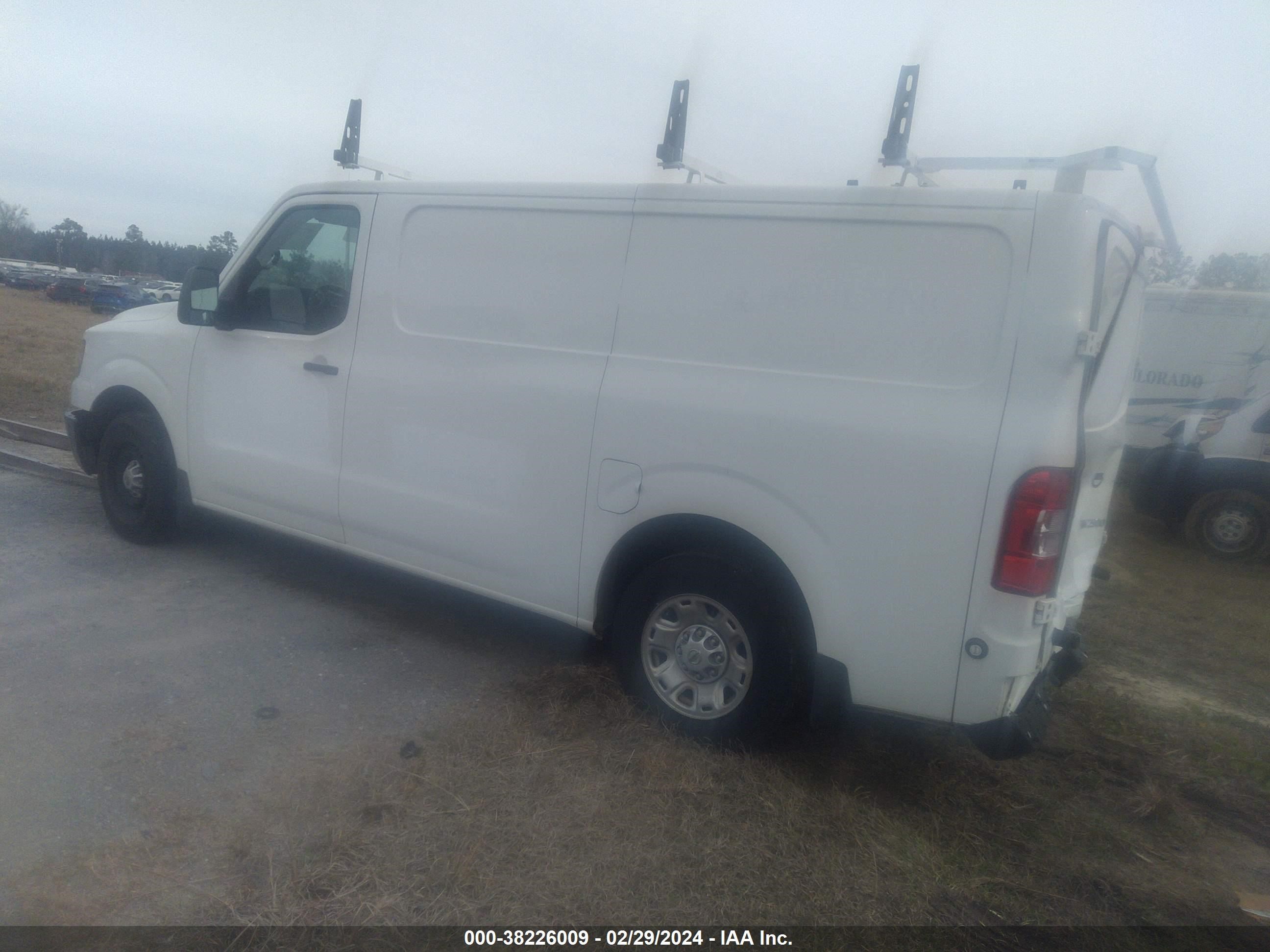 Photo 2 VIN: 1N6BF0KY9KN809168 - NISSAN NV 