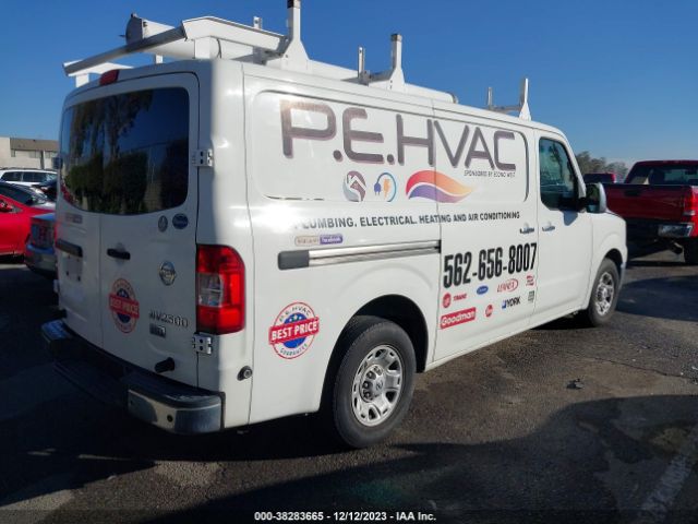 Photo 3 VIN: 1N6BF0KYXCN114828 - NISSAN NV 