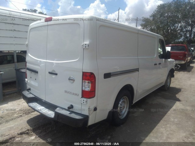 Photo 3 VIN: 1N6BF0KYXHN806224 - NISSAN NV CARGO 