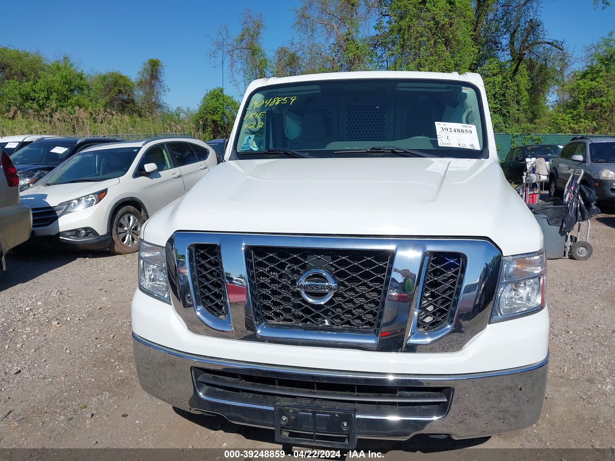 Photo 11 VIN: 1N6BF0KYXJN807458 - NISSAN NV 