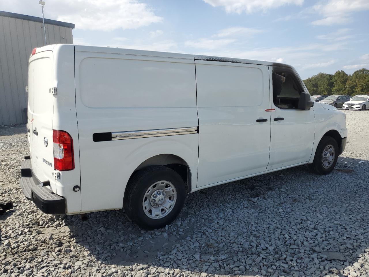 Photo 2 VIN: 1N6BF0KYXLN808449 - NISSAN NV 