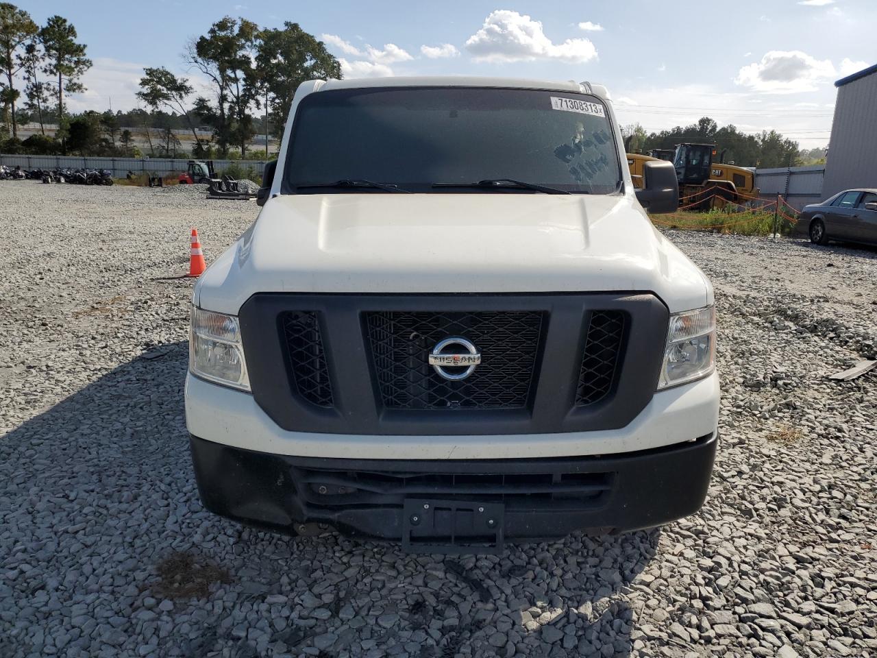 Photo 4 VIN: 1N6BF0KYXLN808449 - NISSAN NV 