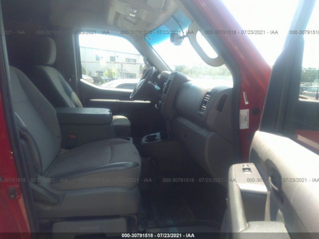 Photo 4 VIN: 1N6BF0LX1CN110639 - NISSAN NV 