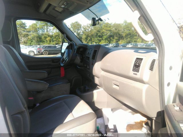 Photo 4 VIN: 1N6BF0LX9FN801633 - NISSAN NV CARGO NV2500 HD 