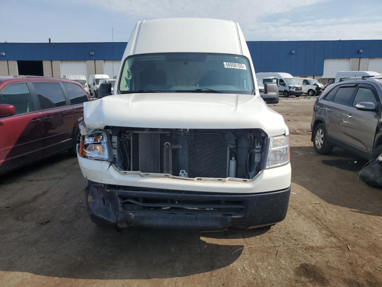 Photo 4 VIN: 1N6BF0LY0JN809508 - NISSAN NV 