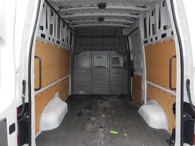 Photo 8 VIN: 1N6BF0LY1LN800478 - NISSAN NV CARGO 