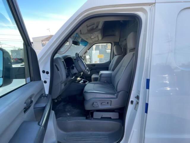 Photo 4 VIN: 1N6BF0LY2CN116071 - NISSAN NV 2500 