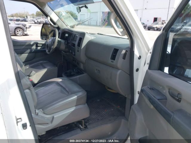 Photo 4 VIN: 1N6BF0LY2DN102608 - NISSAN NV CARGO NV2500 HD 