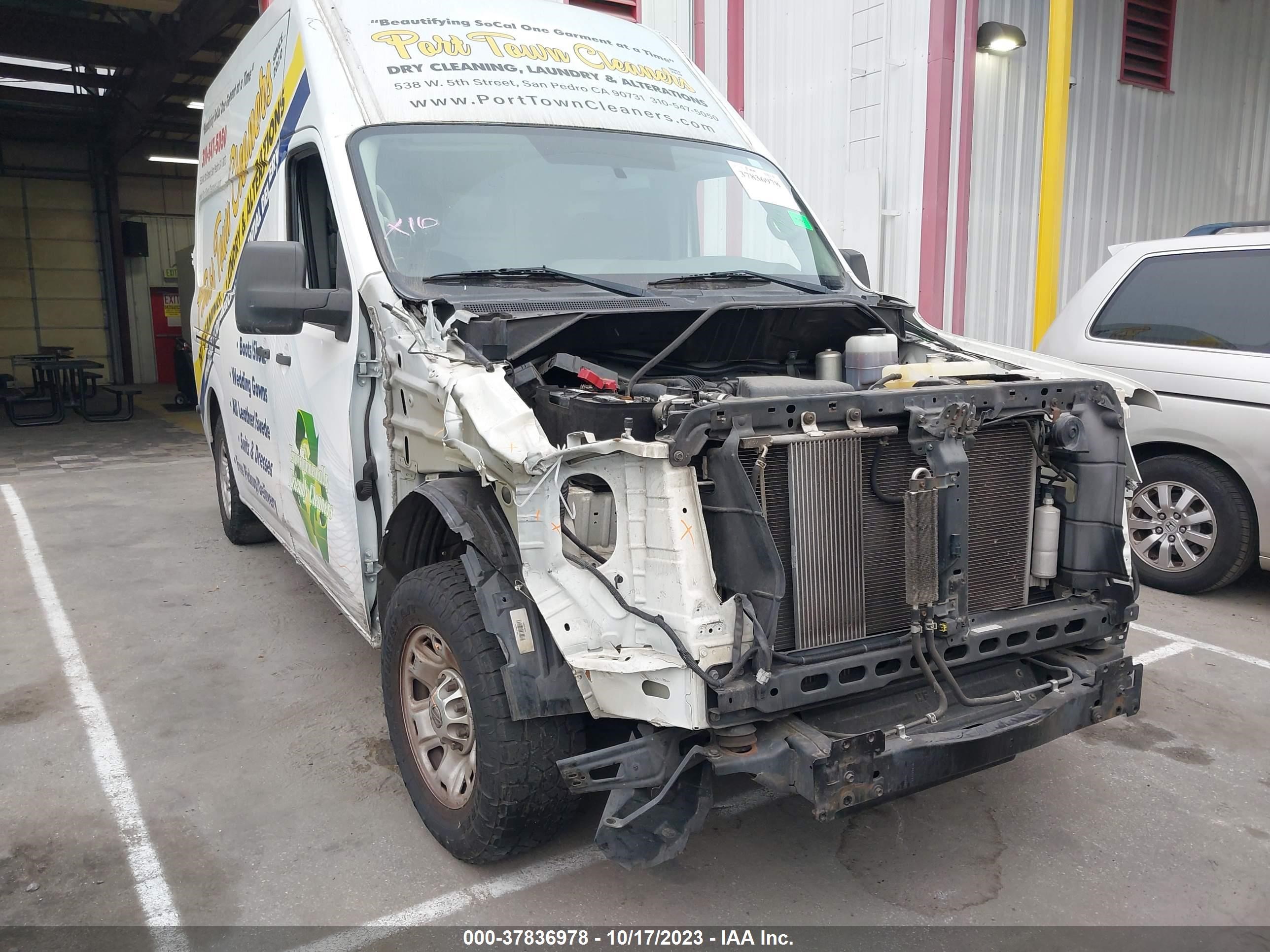 Photo 5 VIN: 1N6BF0LY2JN800616 - NISSAN NV 