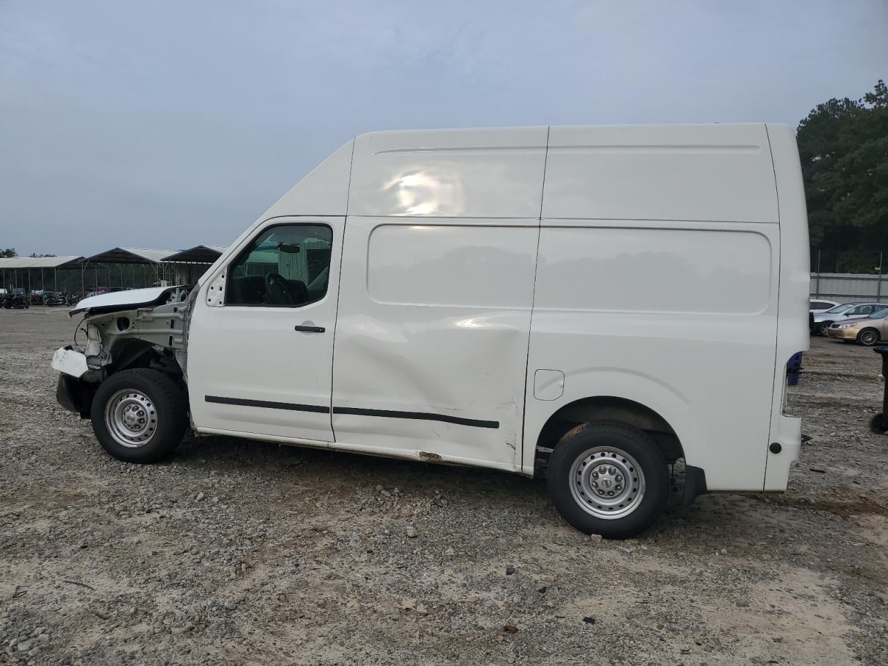 Photo 1 VIN: 1N6BF0LY2JN804035 - NISSAN NV 