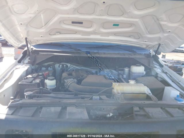 Photo 9 VIN: 1N6BF0LY2KN810144 - NISSAN NV 