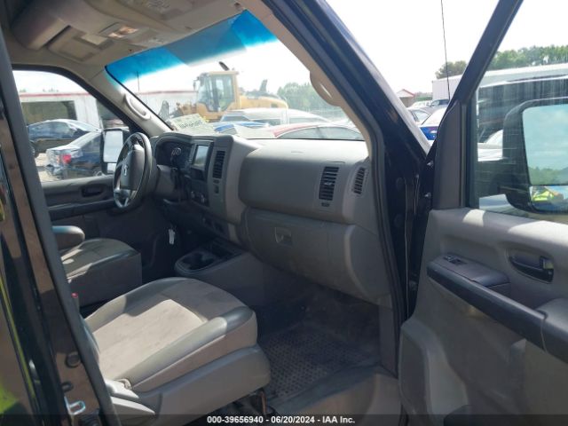 Photo 4 VIN: 1N6BF0LY2LN804264 - NISSAN NV 