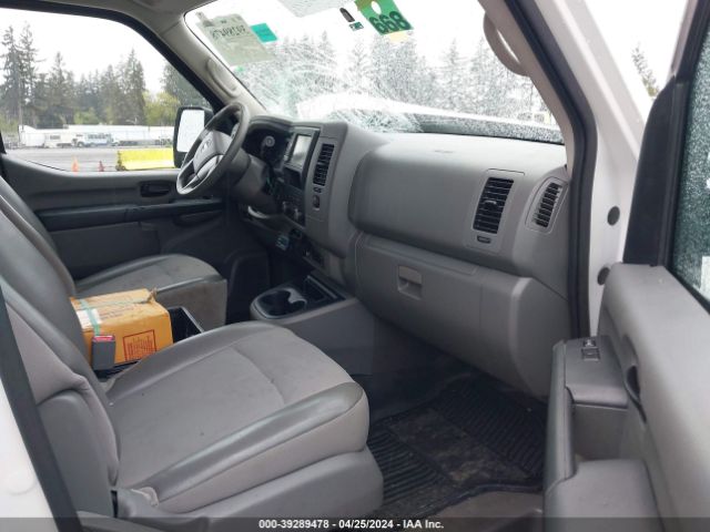 Photo 4 VIN: 1N6BF0LY2LN808086 - NISSAN NV CARGO NV2500 HD 