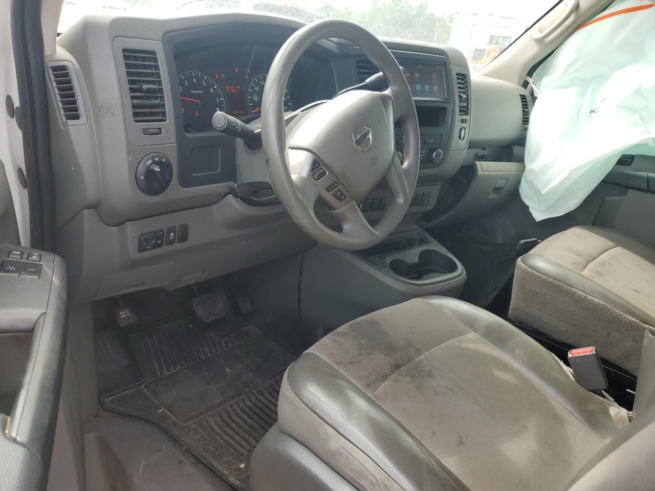 Photo 7 VIN: 1N6BF0LY6LN810021 - NISSAN NV 