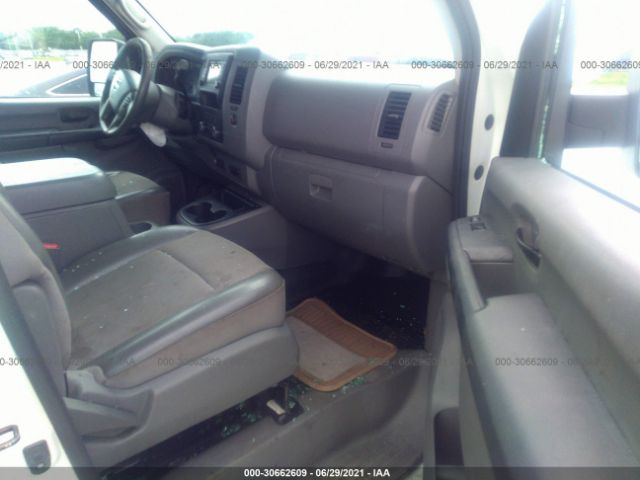 Photo 4 VIN: 1N6BF0LY7HN803666 - NISSAN NV CARGO 