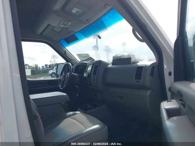 Photo 4 VIN: 1N6BF0LY8LN806309 - NISSAN NV CARGO NV2500 HD 