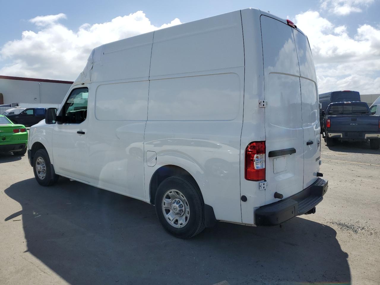 Photo 1 VIN: 1N6BF0LYXKN806813 - NISSAN NV 