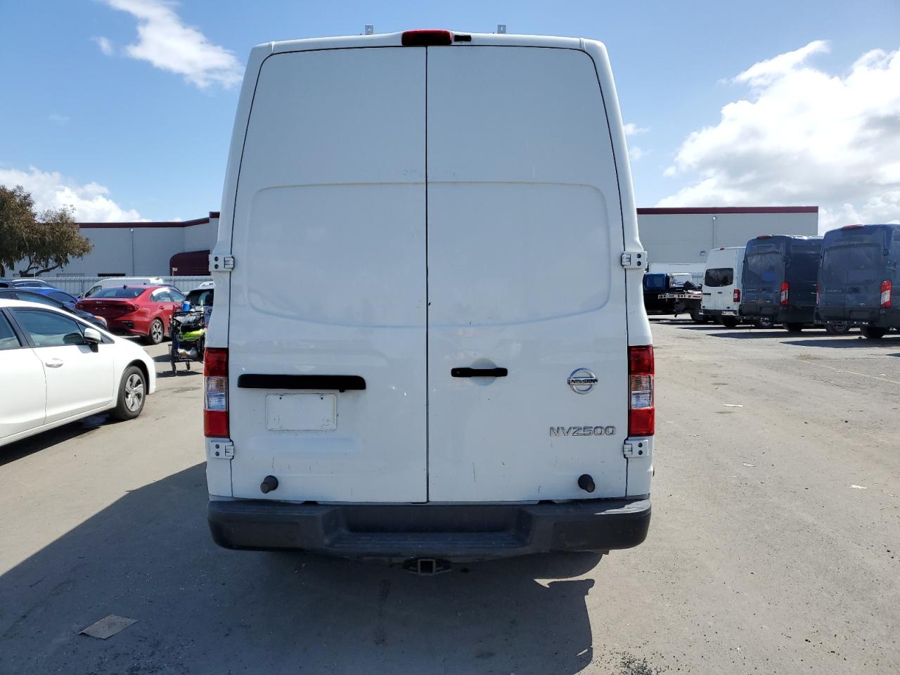 Photo 5 VIN: 1N6BF0LYXKN806813 - NISSAN NV 