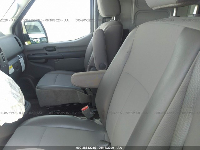 Photo 7 VIN: 1N6BF0LYXLN805405 - NISSAN NV CARGO 