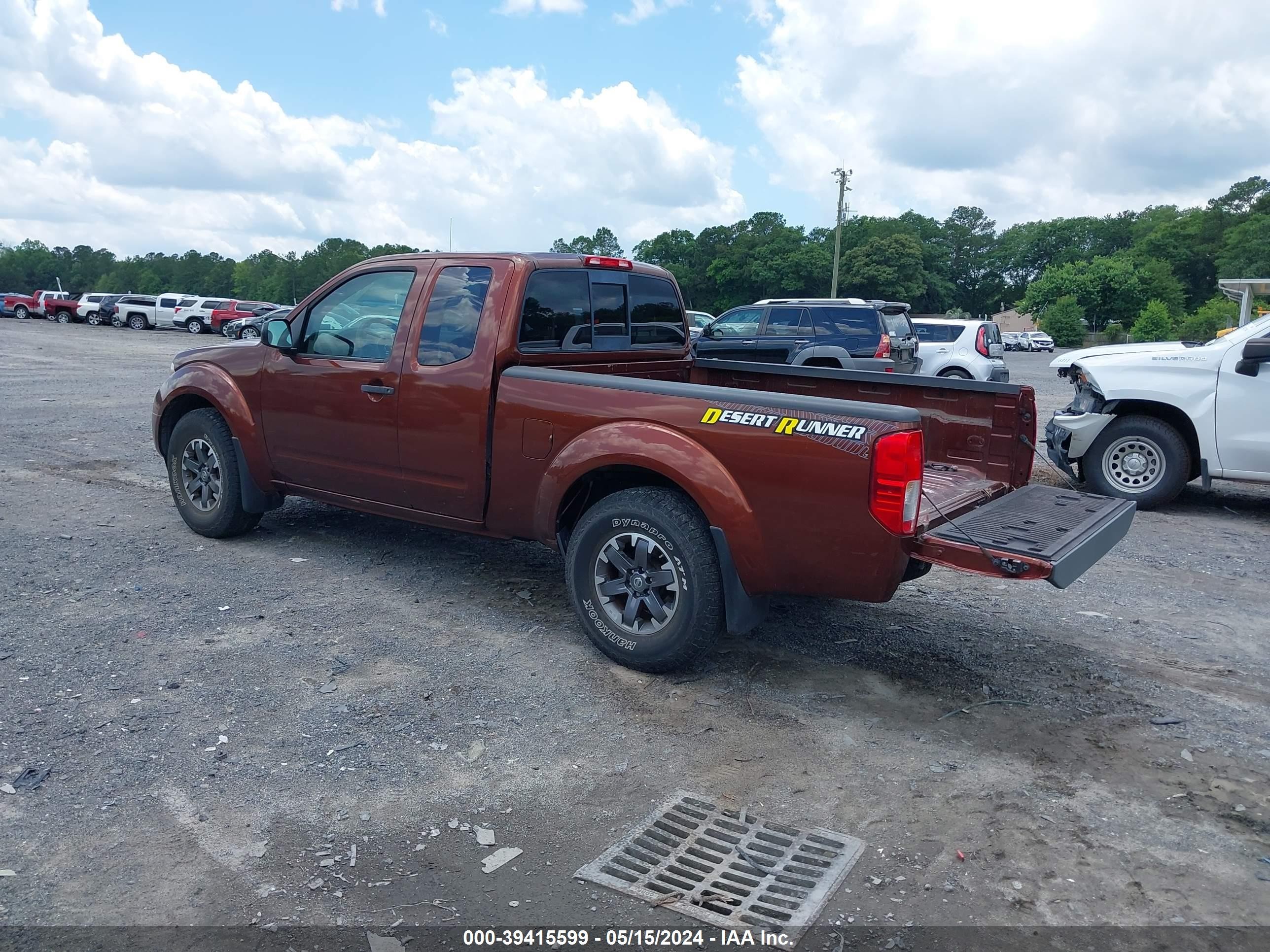 Photo 2 VIN: 1N6DD0CU0JN704351 - NISSAN NAVARA (FRONTIER) 