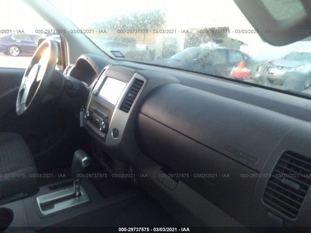 Photo 4 VIN: 1N6DD0CU1KN711083 - NISSAN FRONTIER 