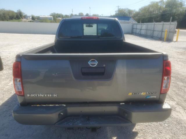 Photo 5 VIN: 1N6DD0CUXJN737518 - NISSAN FRONTIER S 