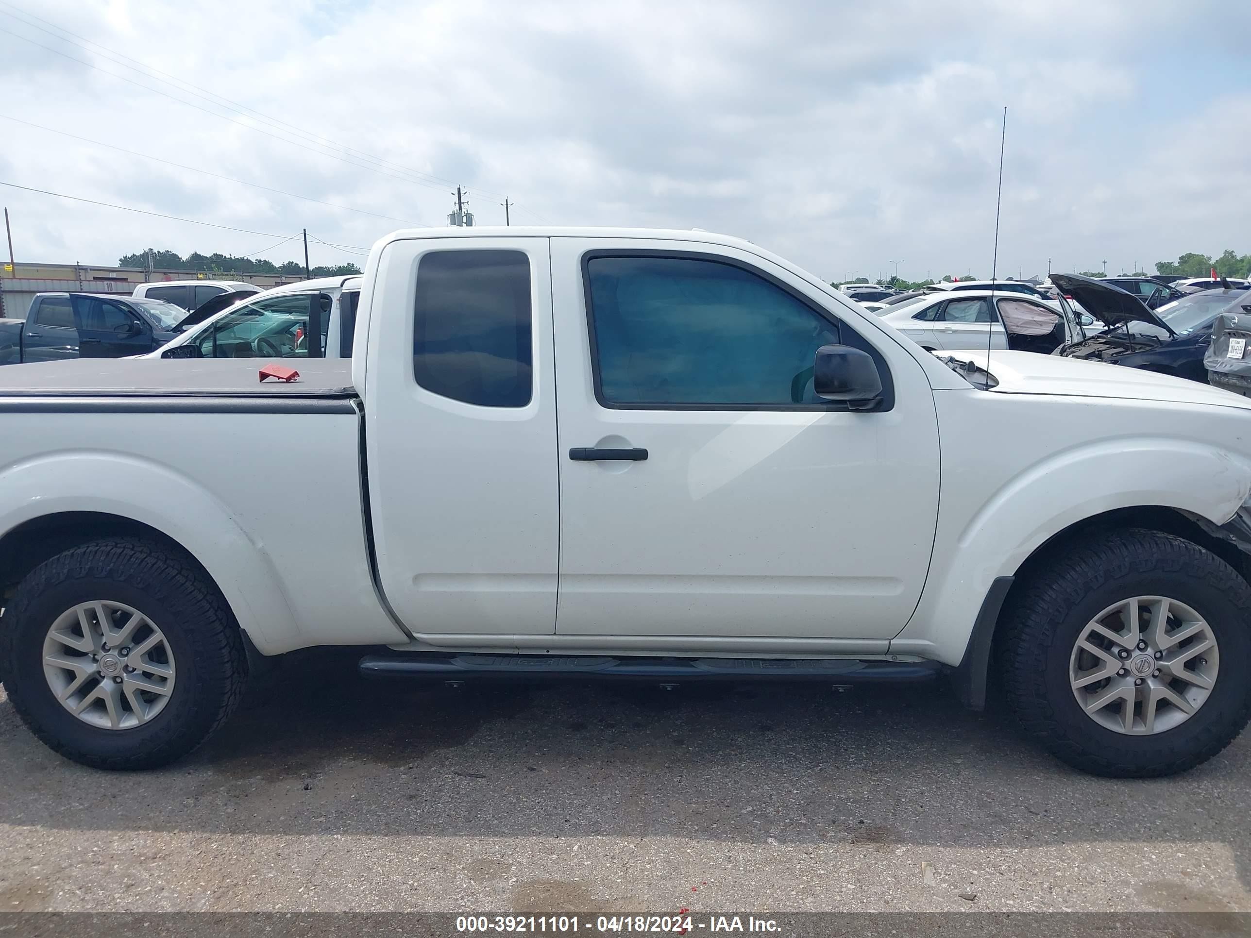 Photo 12 VIN: 1N6DD0CW7JN726008 - NISSAN NAVARA (FRONTIER) 