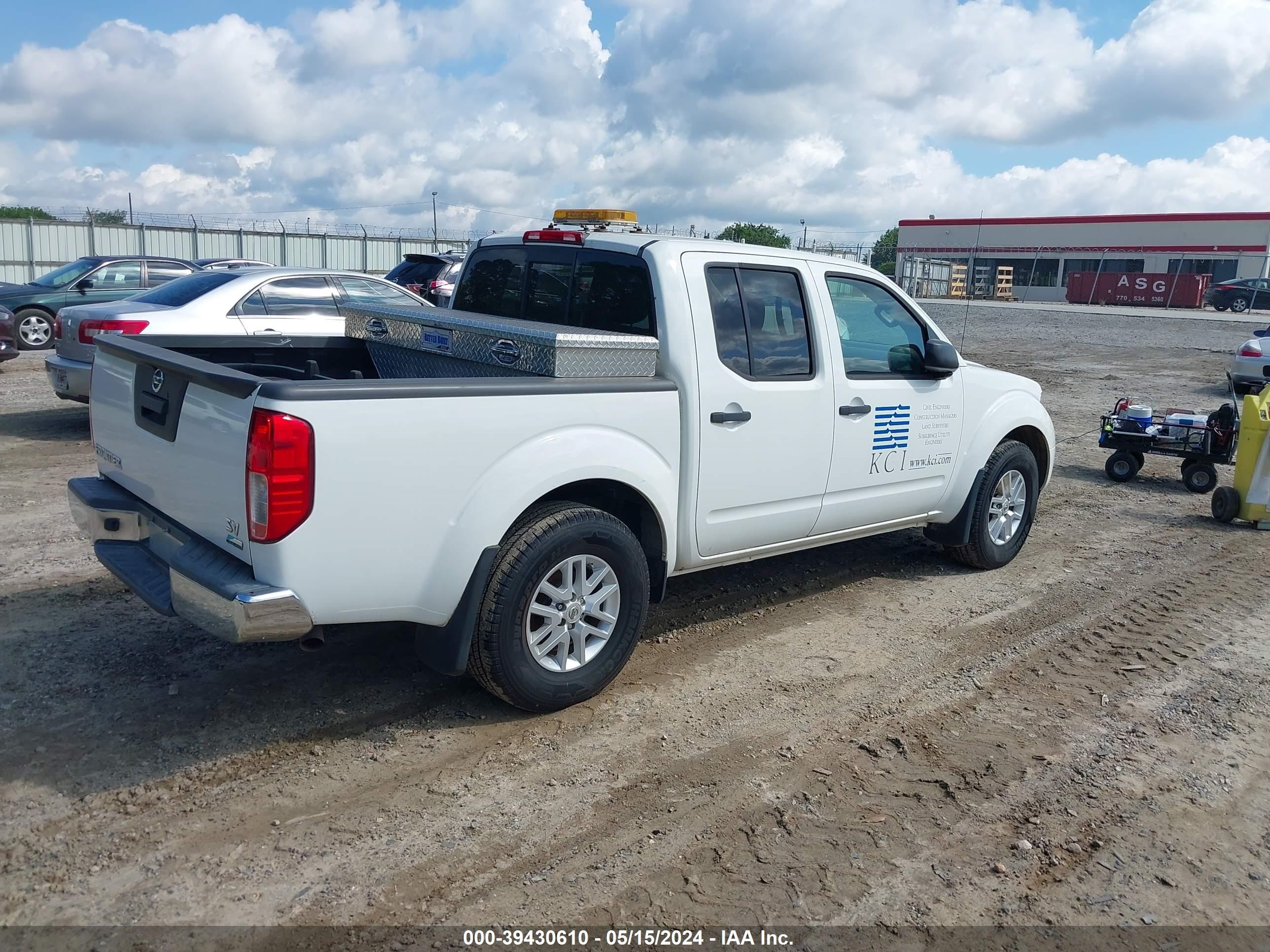 Photo 3 VIN: 1N6DD0ER0JN761139 - NISSAN NAVARA (FRONTIER) 