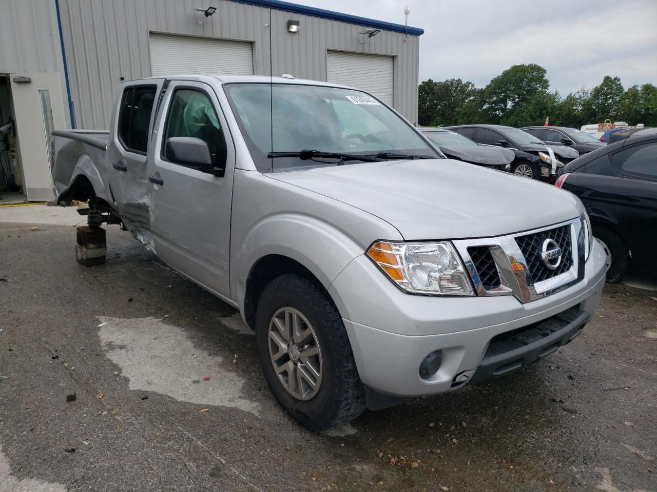 Photo 3 VIN: 1N6DD0ER1JN706960 - NISSAN NAVARA (FRONTIER) 