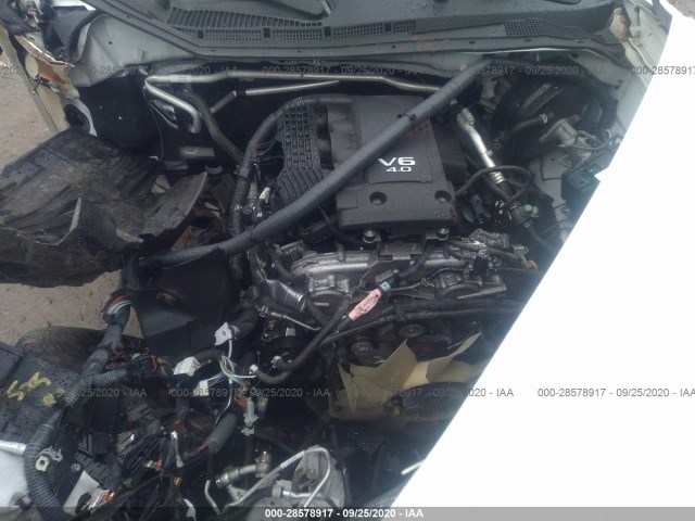 Photo 9 VIN: 1N6DD0ER2JN704604 - NISSAN FRONTIER 