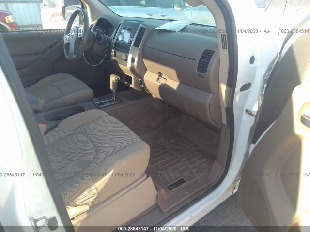 Photo 4 VIN: 1N6DD0ER2JN746013 - NISSAN FRONTIER 