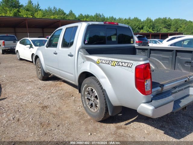 Photo 2 VIN: 1N6DD0ER3JN716132 - NISSAN FRONTIER 