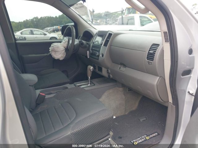 Photo 4 VIN: 1N6DD0ER4JN752864 - NISSAN FRONTIER 