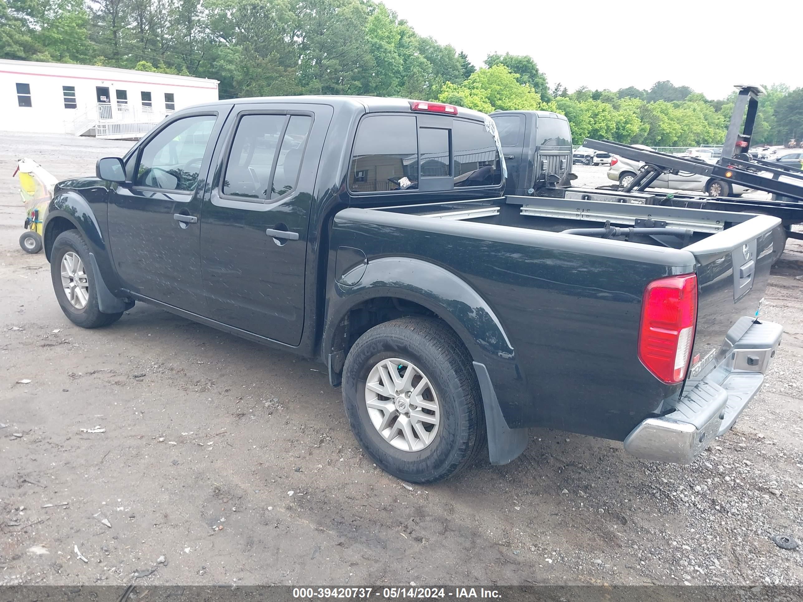 Photo 2 VIN: 1N6DD0ER5KN798799 - NISSAN NAVARA (FRONTIER) 