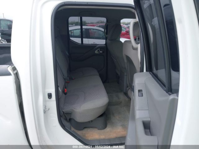 Photo 7 VIN: 1N6DD0ER6JN715802 - NISSAN FRONTIER 