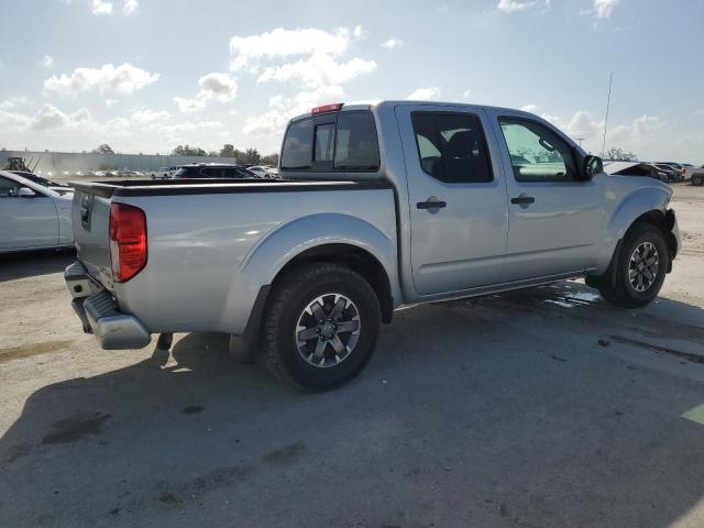 Photo 2 VIN: 1N6DD0ER6JN772954 - NISSAN FRONTIER S 