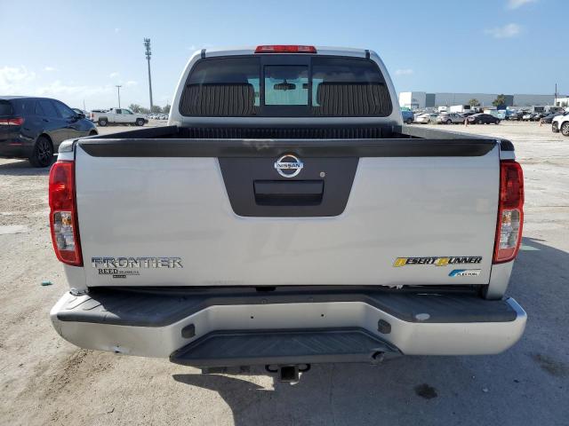 Photo 5 VIN: 1N6DD0ER6JN772954 - NISSAN FRONTIER S 