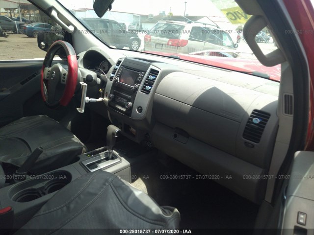 Photo 4 VIN: 1N6DD0ER8HN732532 - NISSAN FRONTIER 