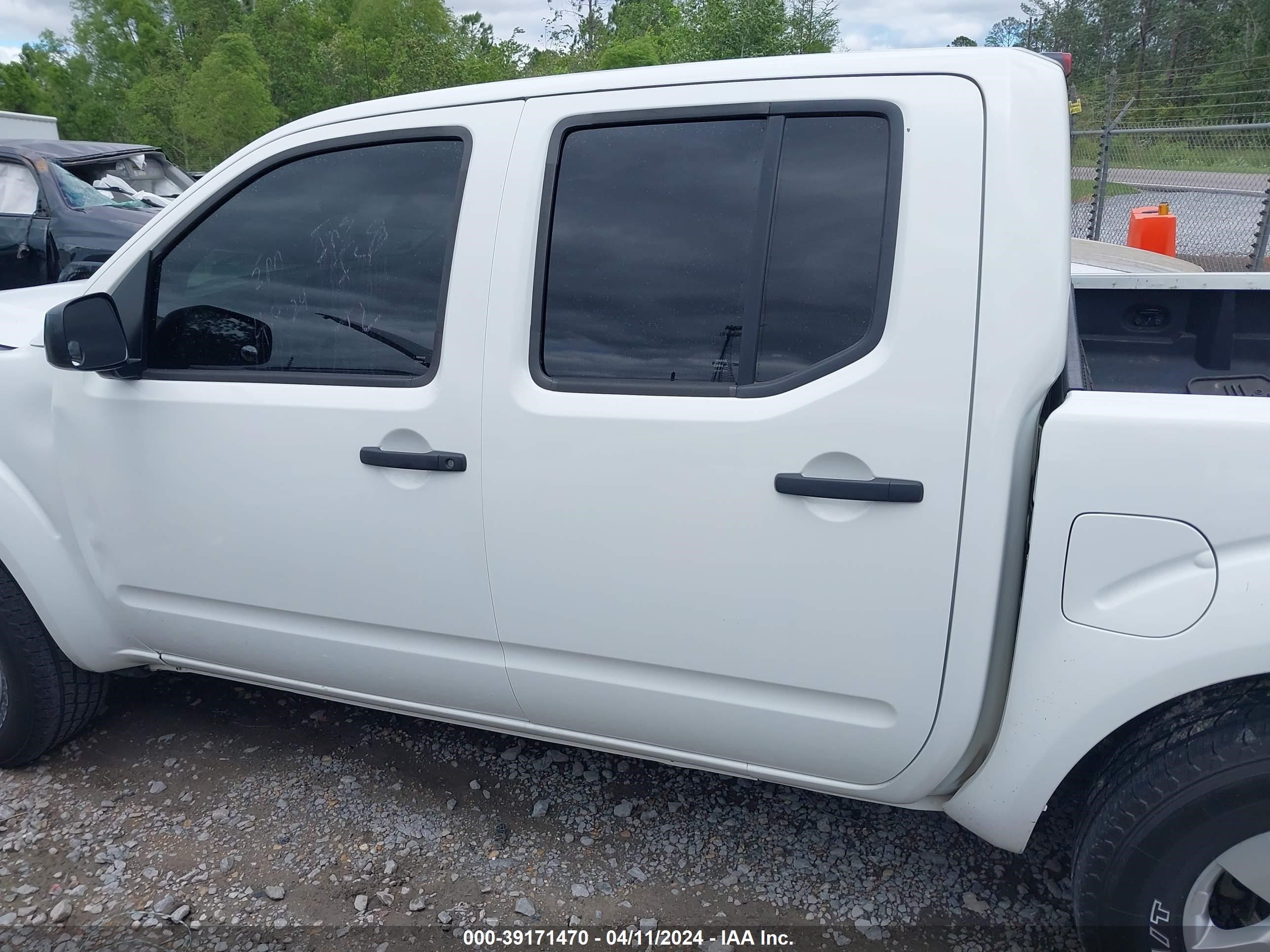 Photo 13 VIN: 1N6DD0ER8JN701903 - NISSAN NAVARA (FRONTIER) 