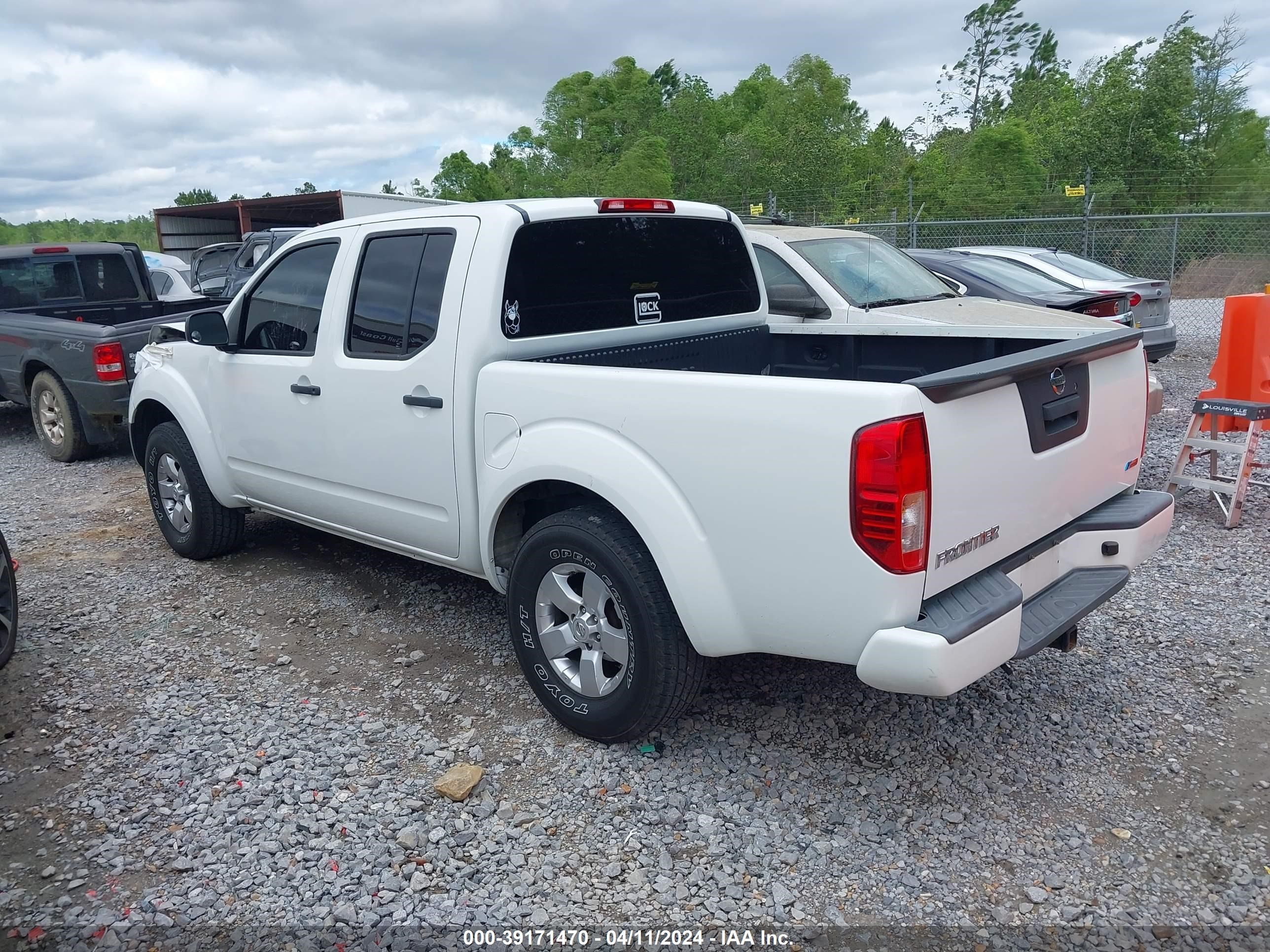 Photo 2 VIN: 1N6DD0ER8JN701903 - NISSAN NAVARA (FRONTIER) 