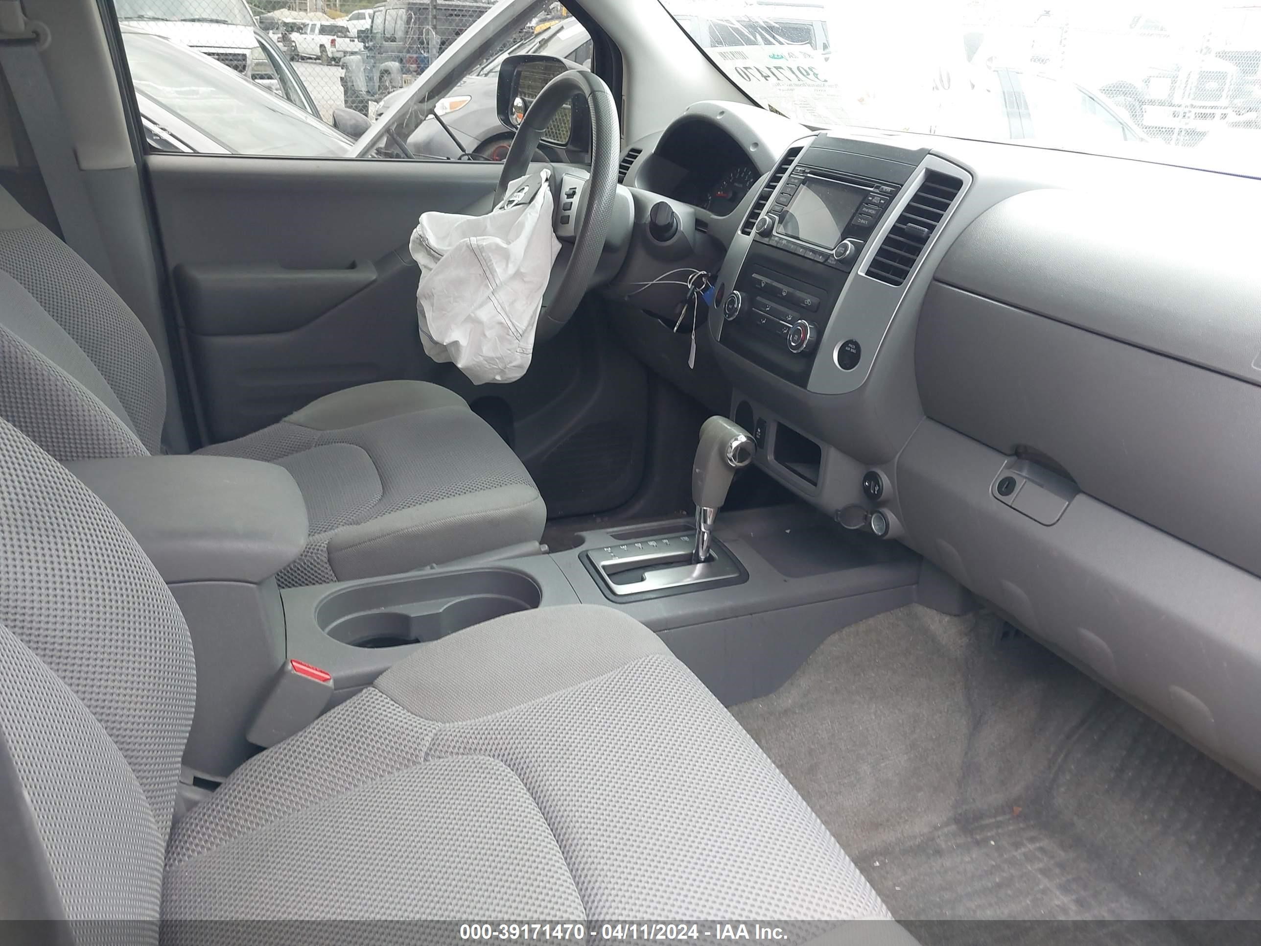 Photo 4 VIN: 1N6DD0ER8JN701903 - NISSAN NAVARA (FRONTIER) 