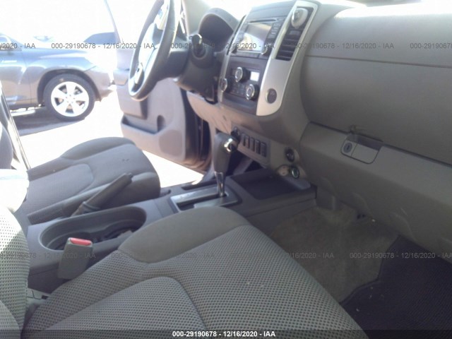 Photo 4 VIN: 1N6DD0EV5HN759216 - NISSAN FRONTIER 