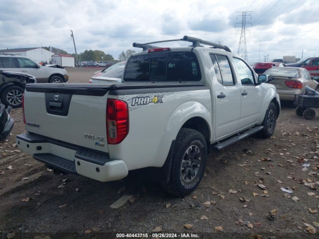 Photo 3 VIN: 1N6DD0EV5KN755612 - NISSAN FRONTIER 